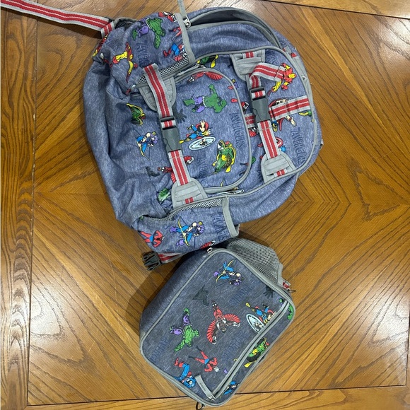 Pottery Barn Avenger Lunchbox and Backpack Set for Boys - Picture 1 of 8